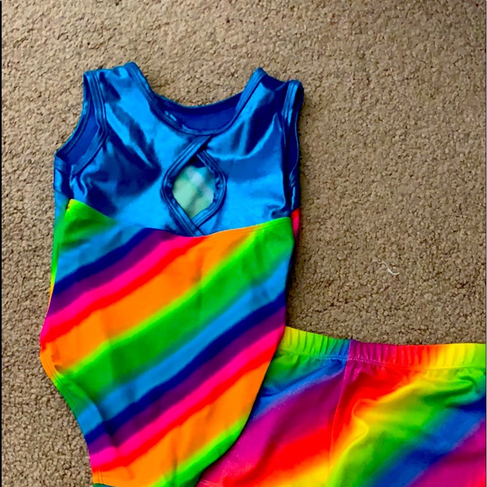 Girls Gymanstics wear size 4/5